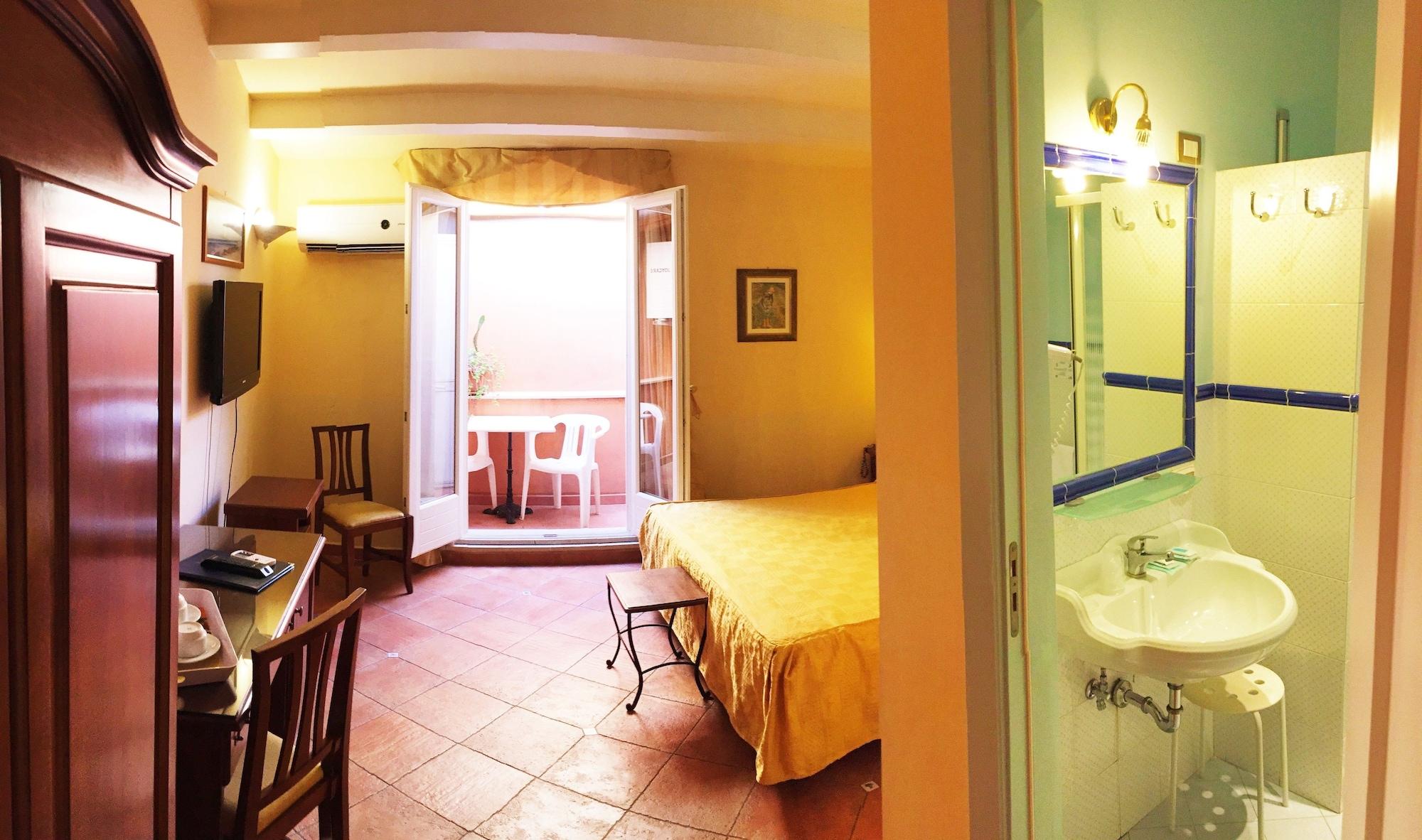 Hotel Mediterraneo سيراكوزا المظهر الخارجي الصورة