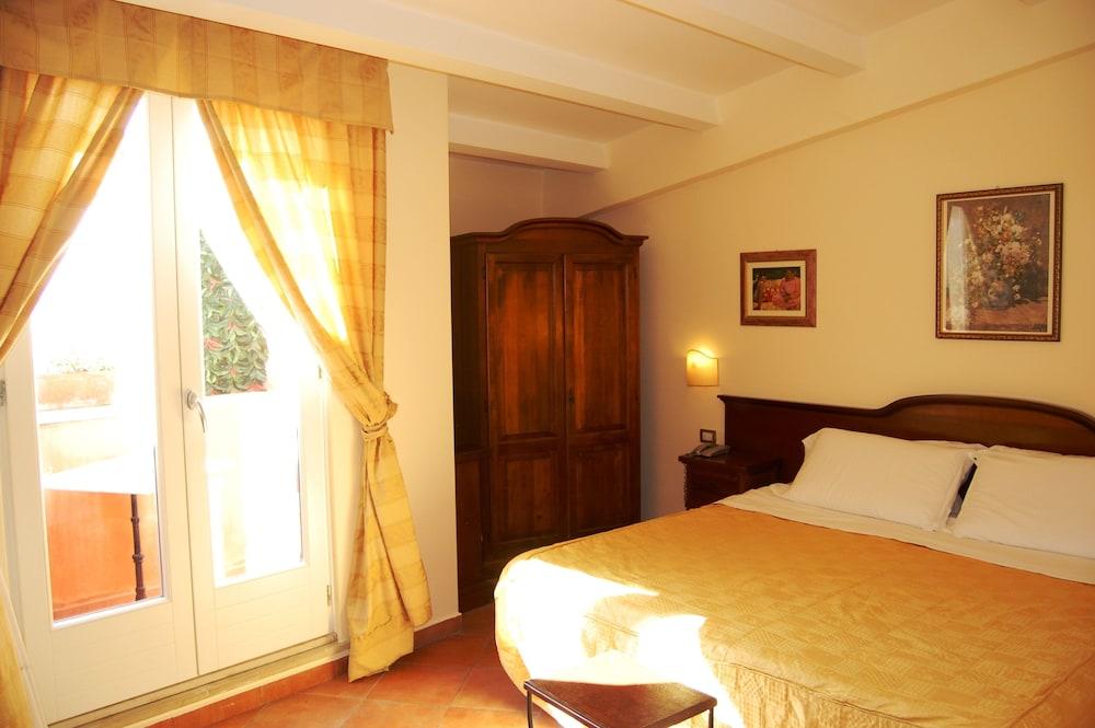 Hotel Mediterraneo سيراكوزا المظهر الخارجي الصورة