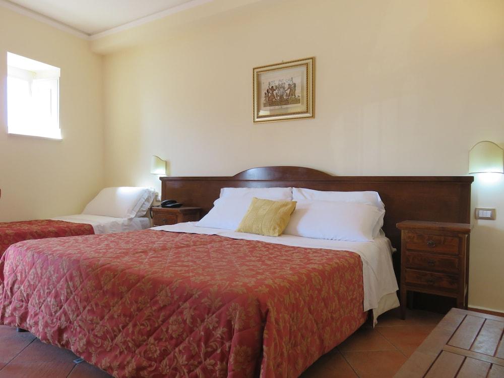 Hotel Mediterraneo سيراكوزا المظهر الخارجي الصورة