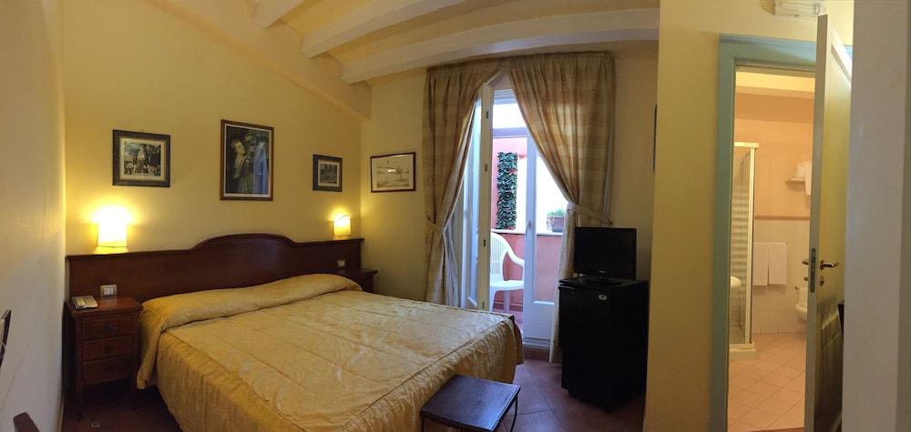 Hotel Mediterraneo سيراكوزا المظهر الخارجي الصورة