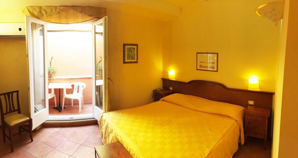 Hotel Mediterraneo سيراكوزا المظهر الخارجي الصورة